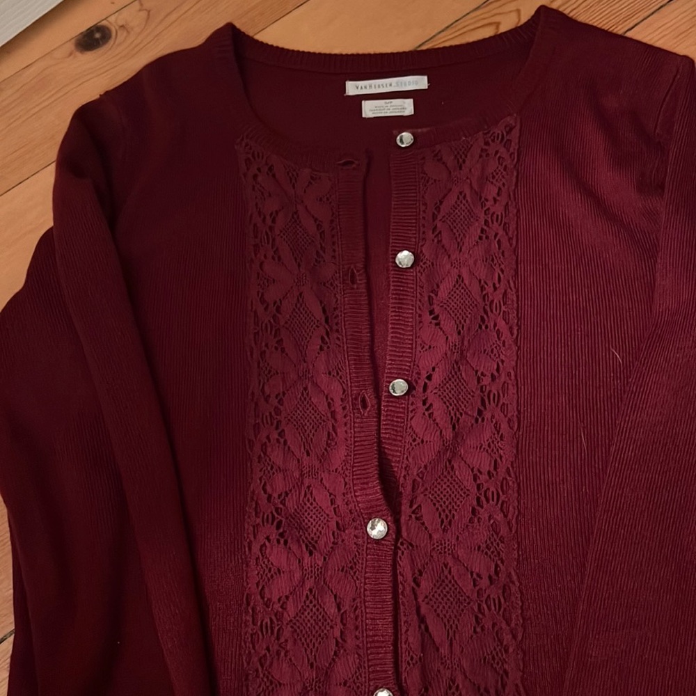Van-Heusen Studio long sleeve button up sweater with matching cami. Burgundy